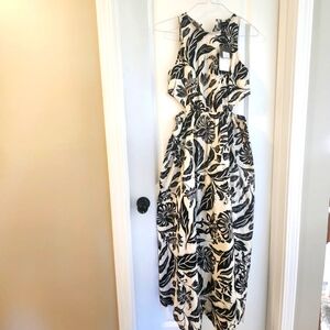 NWT -Who What Wear Batik sleeveless dress